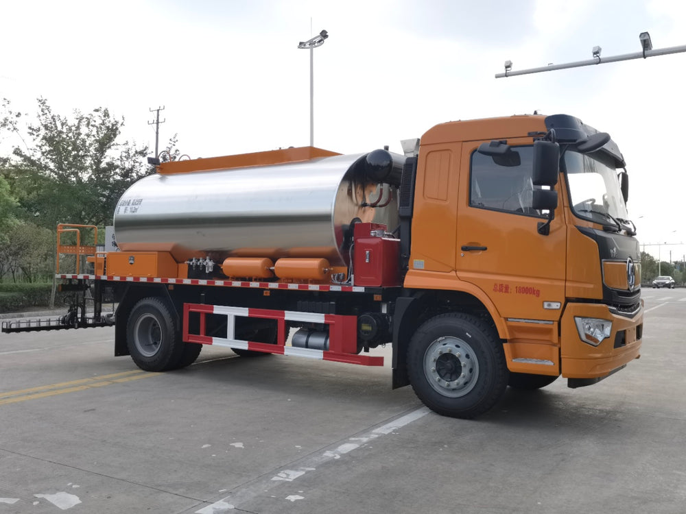 SHACMAN 10T Asphalt Distributor Truck