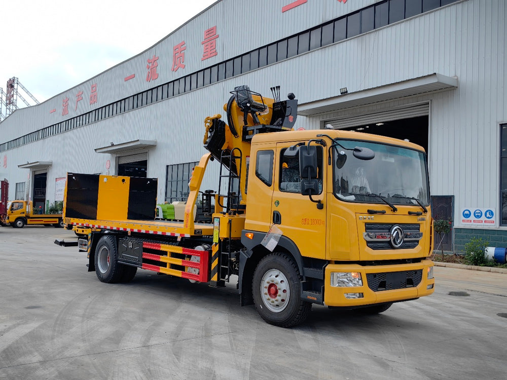 DongFeng 8T Wrecker Truck with Crane