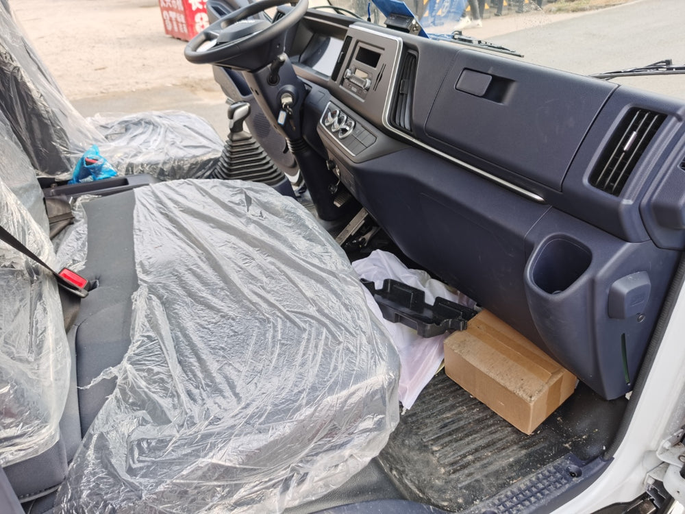 ISUZU EC5 Refrigerated Truck