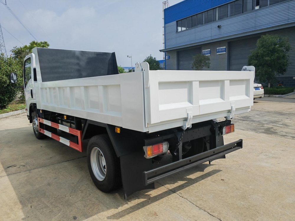 DongFeng 170HP 5m³ Dump Truck