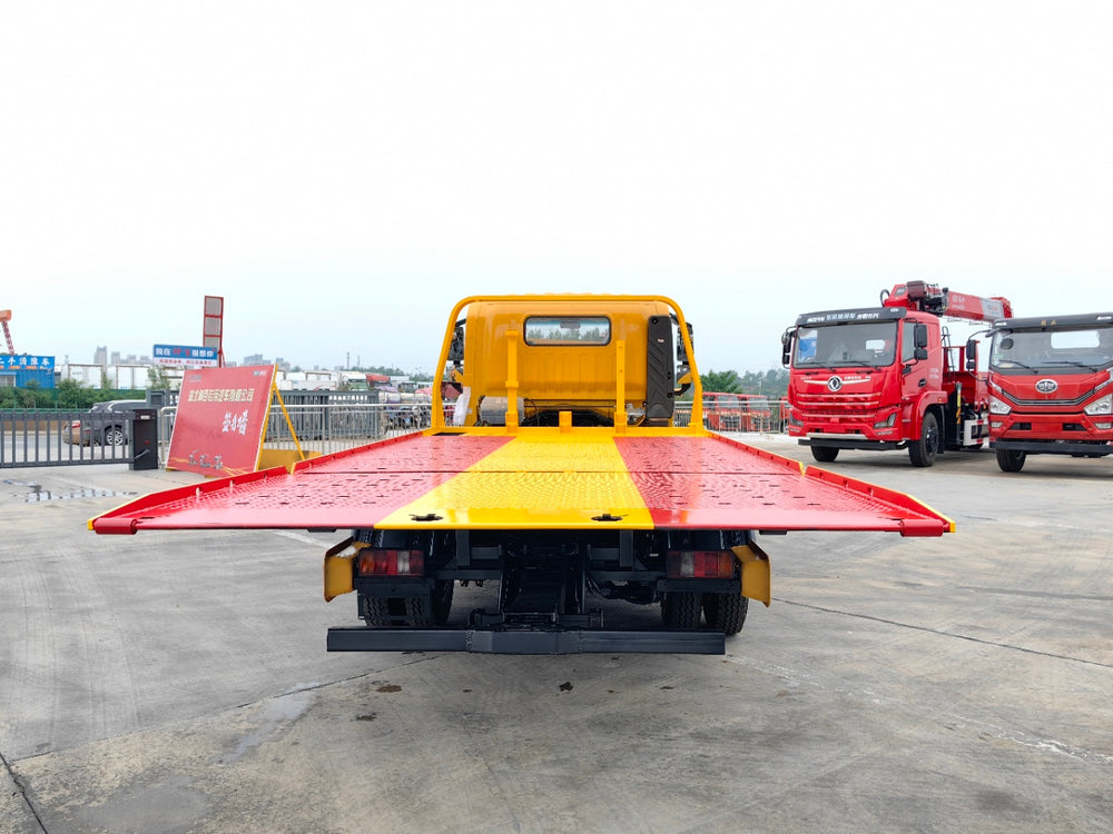 HOWO 8T Wrecker Truck