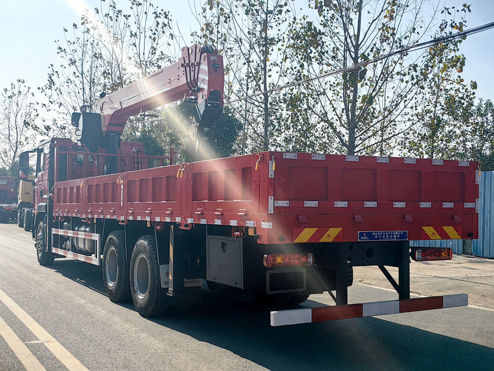 HOWO 6*4 Palfinger 14T Telescopic Boom Crane