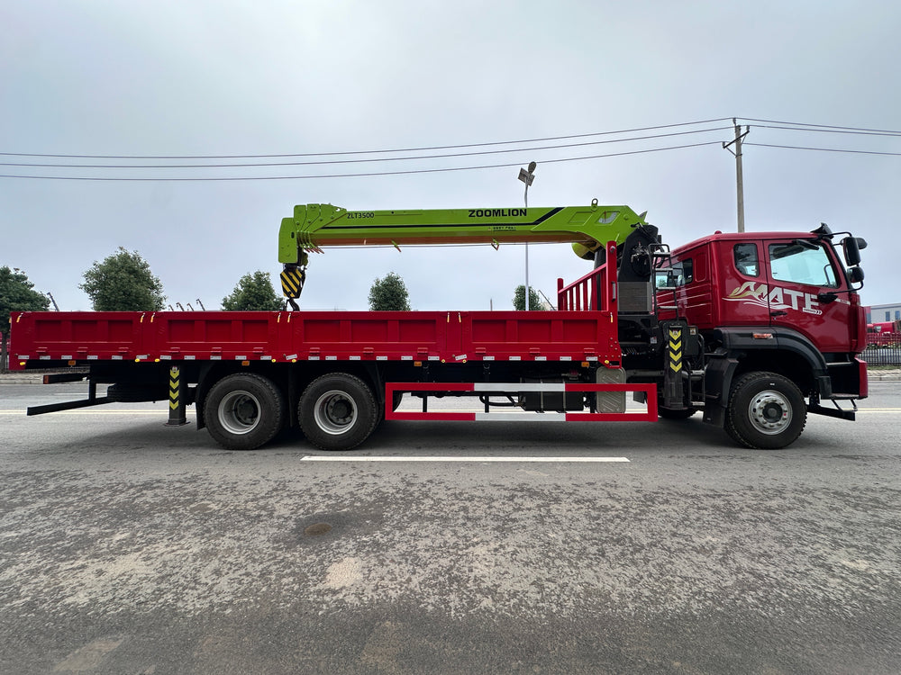 HOWO 6×4 ZOOMLION14T Telescopic Boom Crane