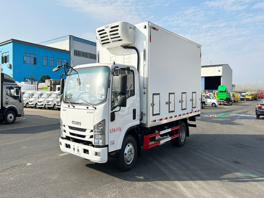 ISUZU Day-old Chick Transport Truck