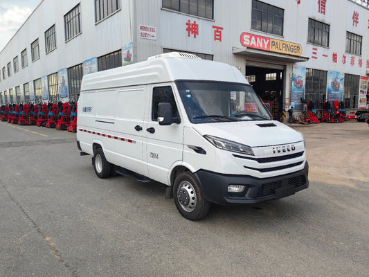 IVECO Long-base High Top Refrigerated Truck（New Model）