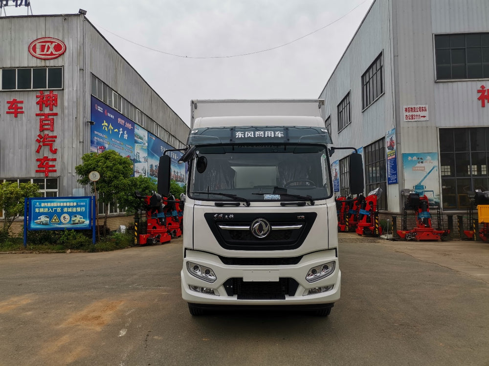 DongFeng 290HP Refrigerated Truck