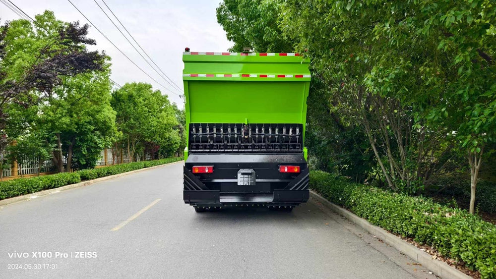 DongFeng 270HP 6*2 Synchronous Chip Sealer Truck