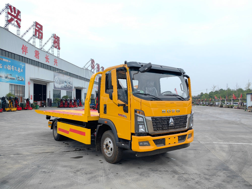 HOWO 8T Wrecker Truck