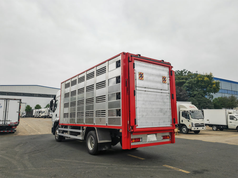 DongFeng 290HP Livestock Transport Truck